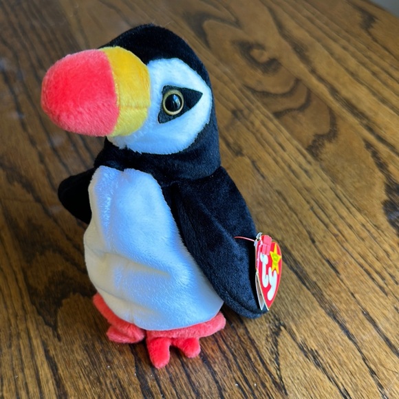 Ty Other - Ty Puffer Bird Plush with Black, White, and Red. NWT